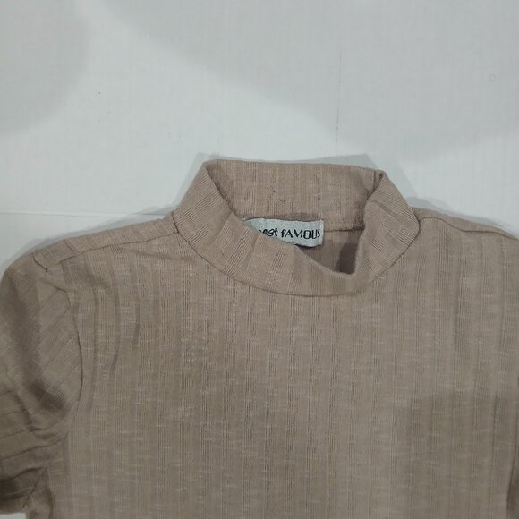 Almost Famous Women's 2 pcs set wide legs long pants & crop top size L. - Picture 5 of 11